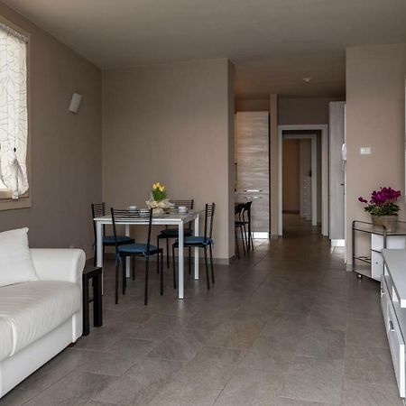 Casa Mari Fronte Lago Salò Εξωτερικό φωτογραφία