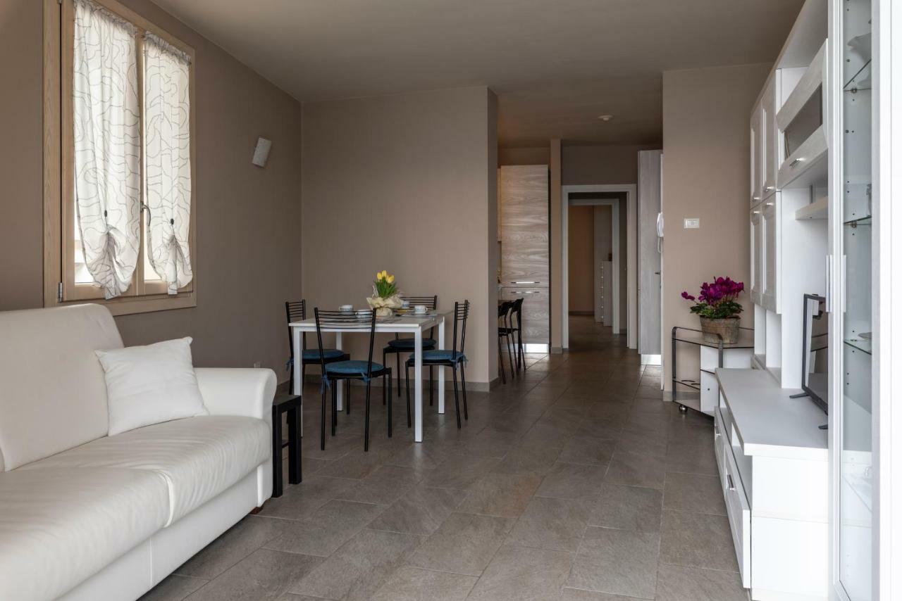 Casa Mari Fronte Lago Salò Εξωτερικό φωτογραφία
